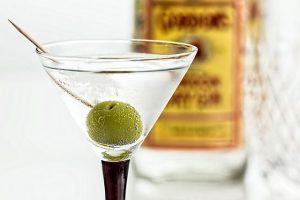 Cocktailschale mit Gin Cocktail
