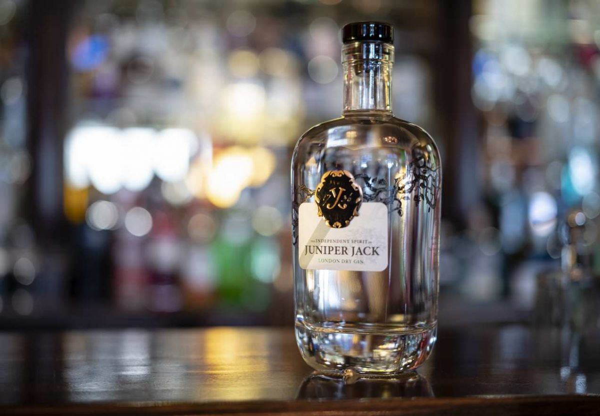 Juniper Jack Gin im Test ein komplexer, wacholderlastiger London Dry Gin